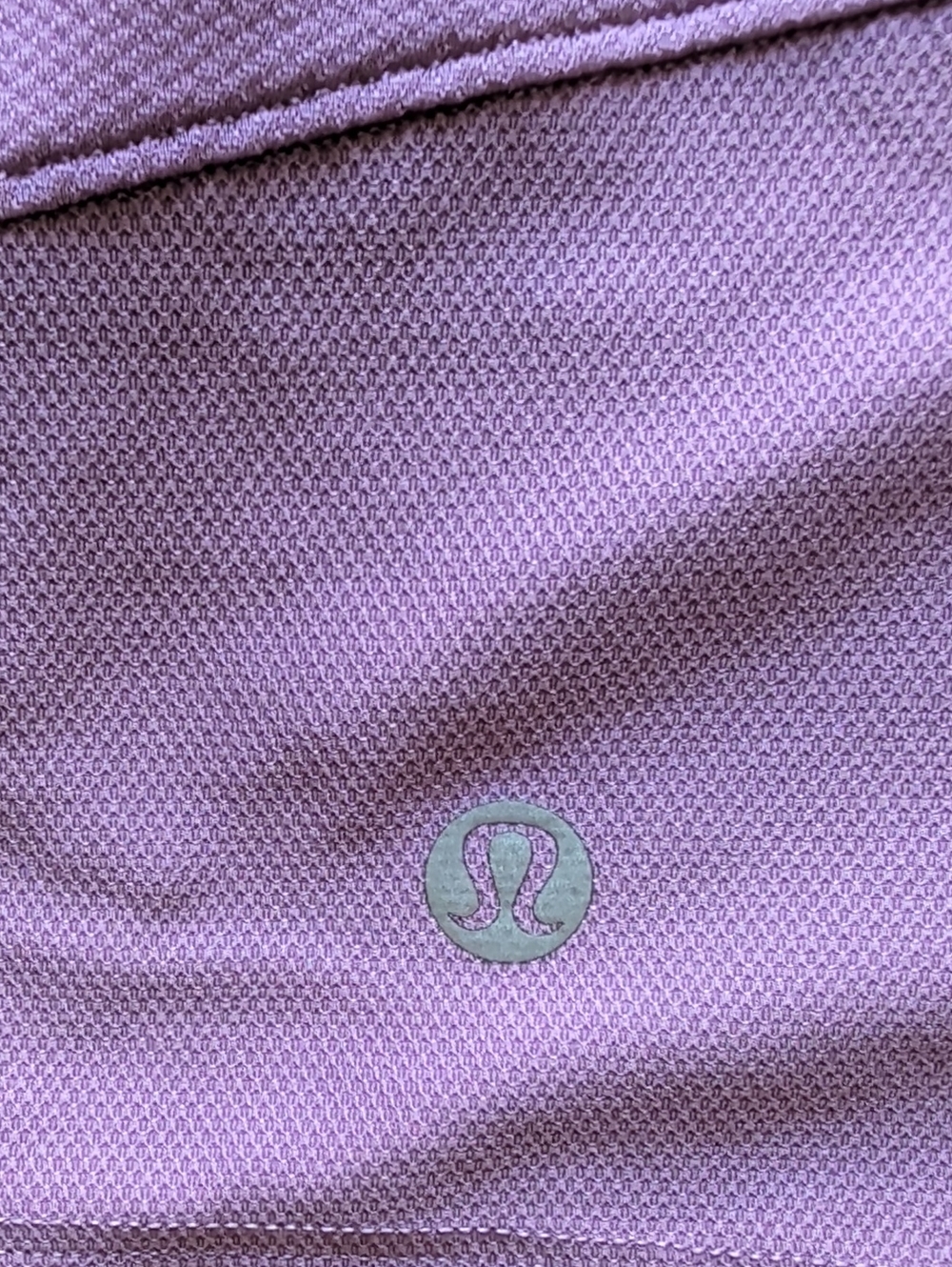 Lululemon Mesh Back Cropped Train Tank Wisteria Purple EUC - Picture 4 of 5